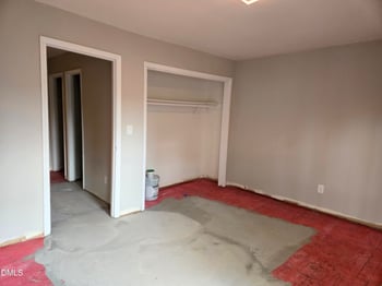 305 Kendall Dr #203, Durham, NC 27703