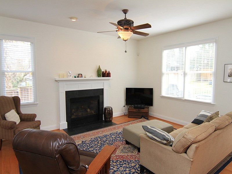305 W Knox St, Durham, NC 27701