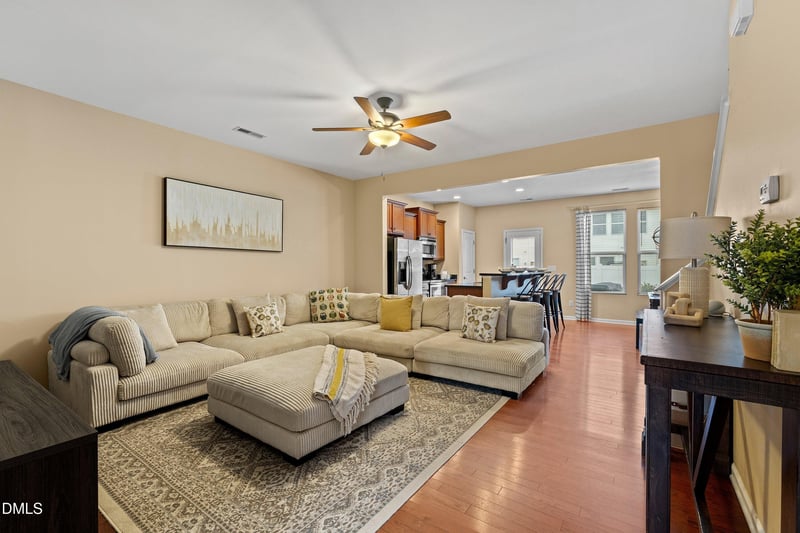 305 Leighann Ridge Ln, Rolesville, NC 27571