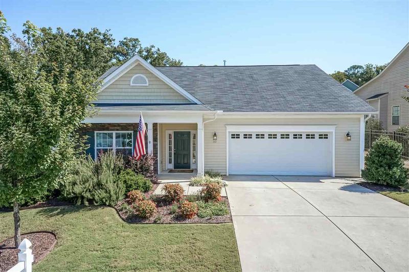 305 Lynshire Ave, Clayton, NC 27527