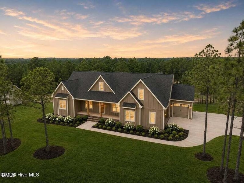 305 Mace St, Sanford, NC 27332