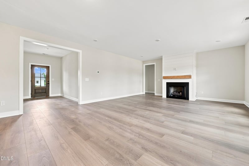 305 Mace St, Sanford, NC 27332