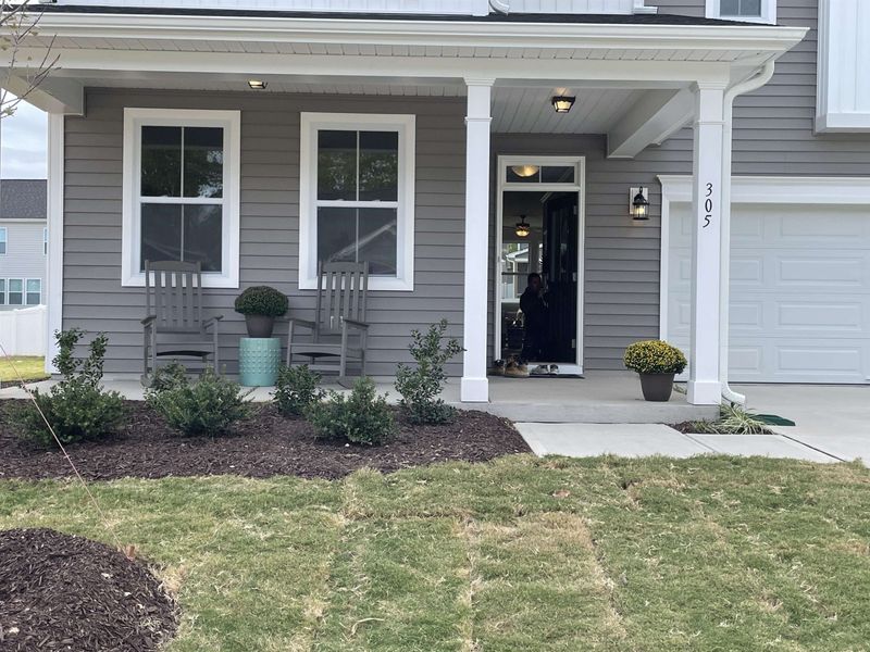 305 Mallard Loop Dr, Clayton, NC 27527