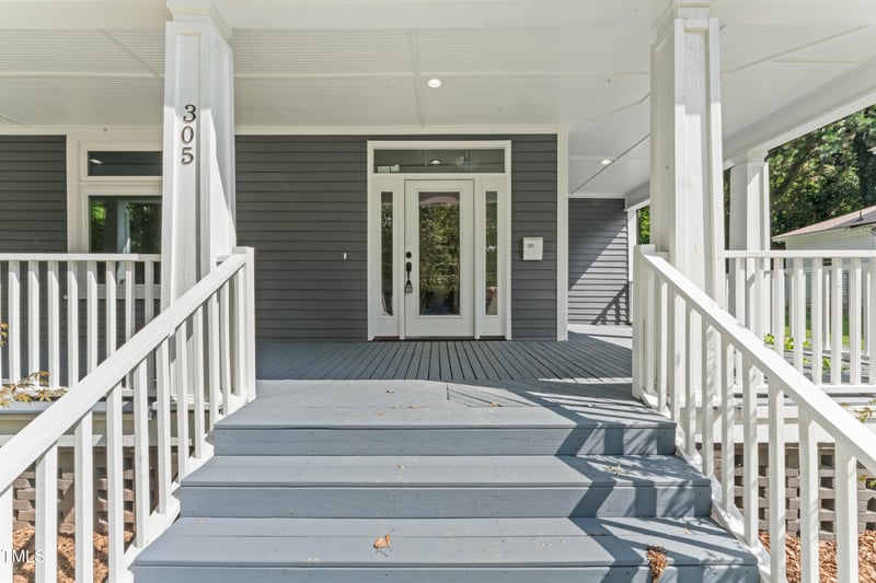 305 Maple Ave, Sanford, NC 27330