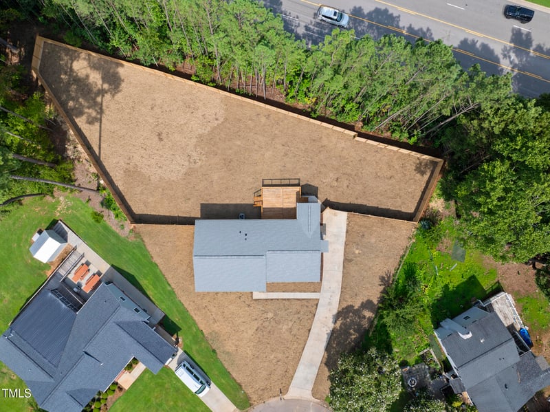 305 Montreal Ct, Cary, NC 27511