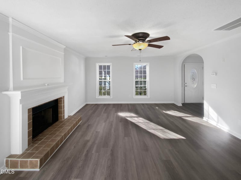 305 Montvale Ct, Apex, NC 27502