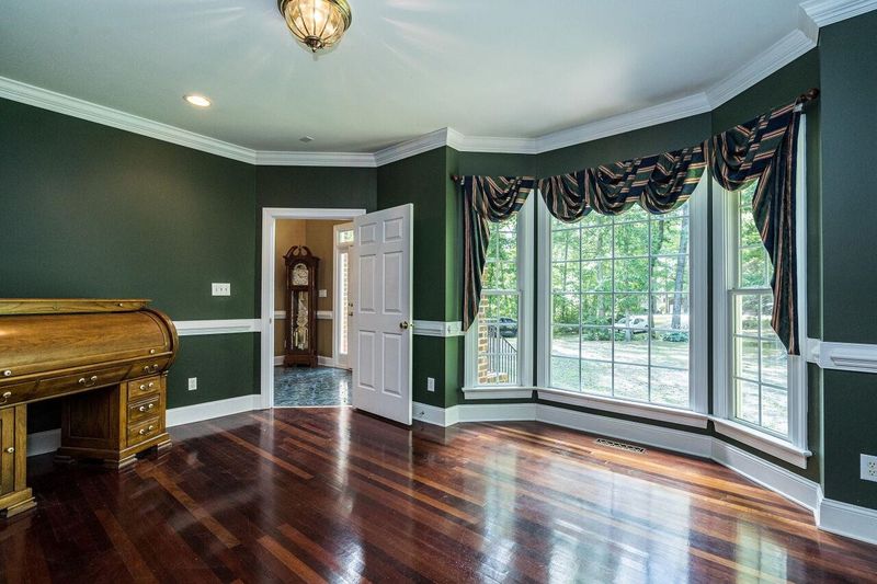 305 Normandy Rd, Louisburg, NC 27549