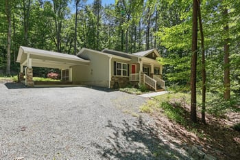305 Old School Rd, Chapel Hill, NC 27516