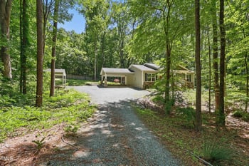 305 Old School Rd, Chapel Hill, NC 27516