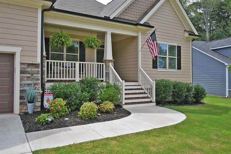 305 Paddy Ln, Youngsville, NC 27596