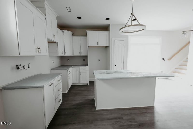 305 Perry Ave, Wake Forest, NC 27587