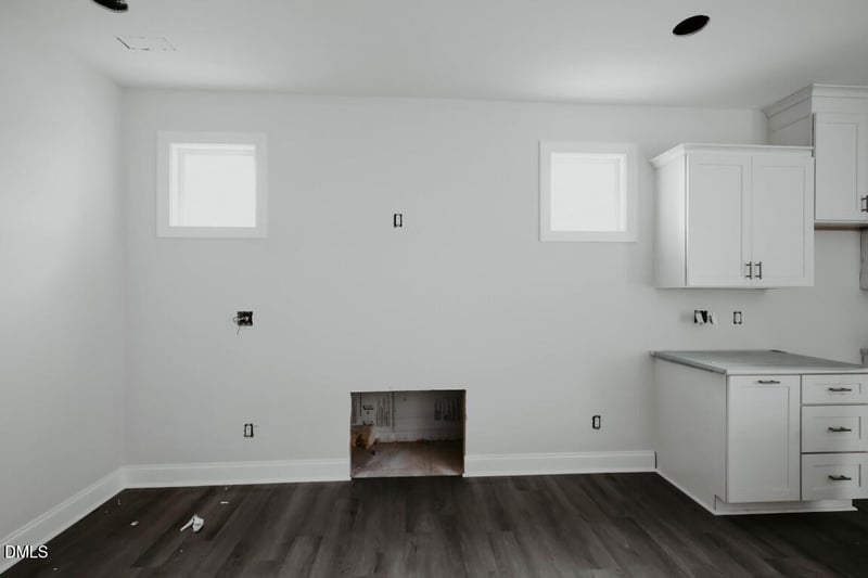 305 Perry Ave, Wake Forest, NC 27587