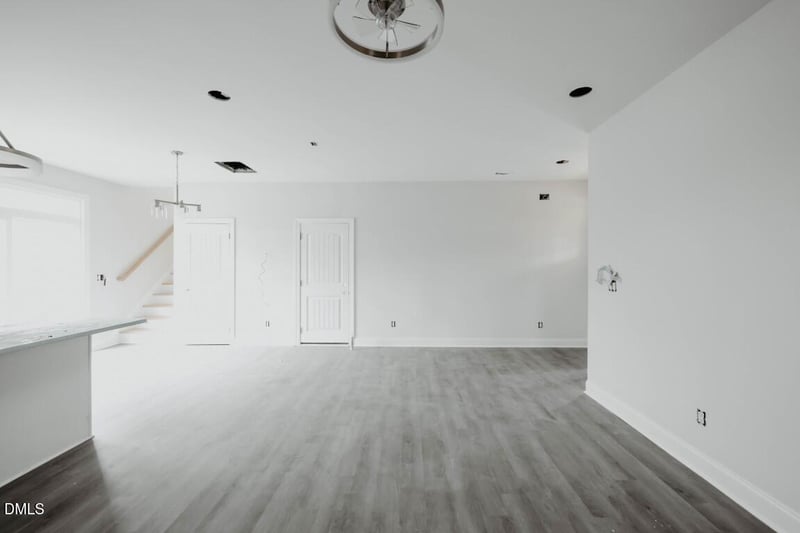 305 Perry Ave, Wake Forest, NC 27587