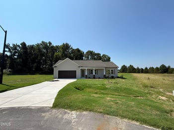 305 Phil Jack Rd, Dunn, NC 28334