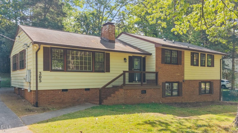 305 Plum Ln, Chapel Hill, NC 27517
