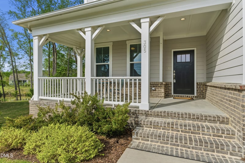 305 Pond Overlook Ct, Knightdale, NC 27545
