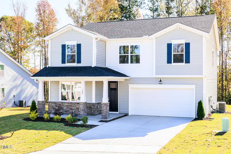 305 Providence Creek Dr, Fuquay Varina, NC 27526