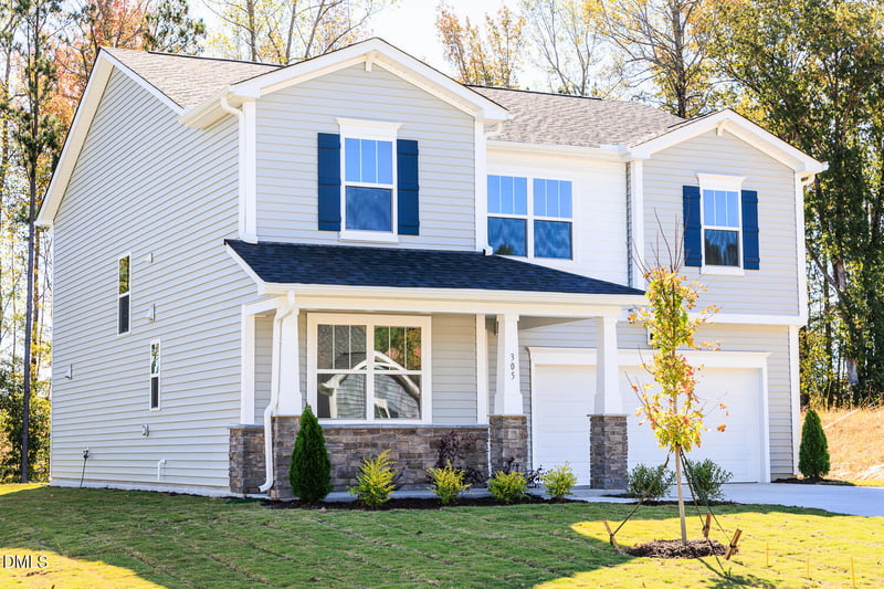 305 Providence Creek Dr, Fuquay Varina, NC 27526