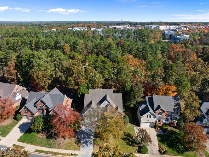 305 Ridge Creek Dr, Morrisville, NC 27560