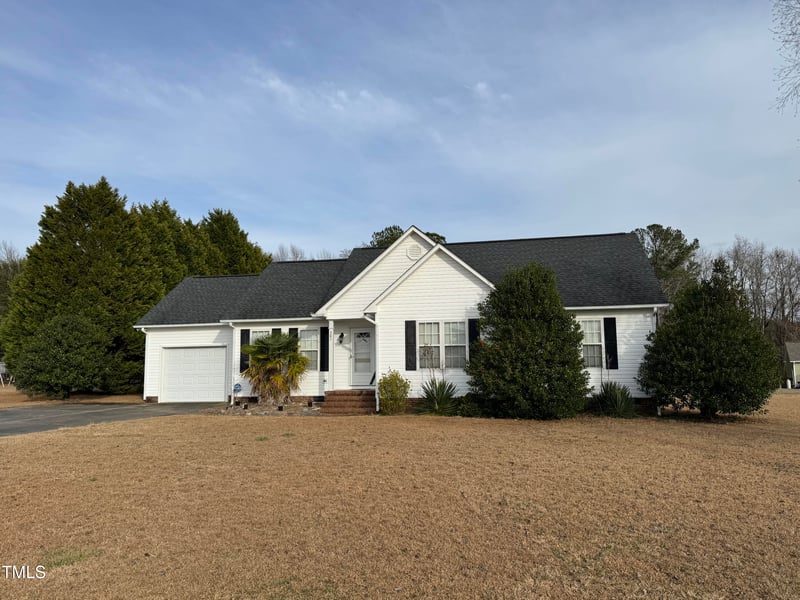 305 River Birch, Coats, NC 27521