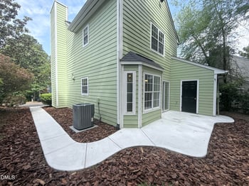 305 Saint Thomas Dr, Chapel Hill, NC 27517