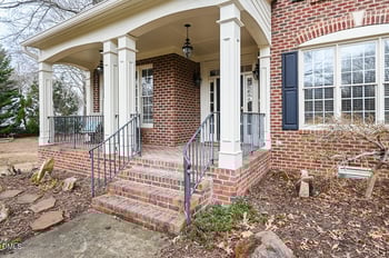 305 Sawgrass Ct, Mebane, NC 27302