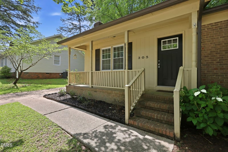 305 Sawmill Rd, Raleigh, NC 27615