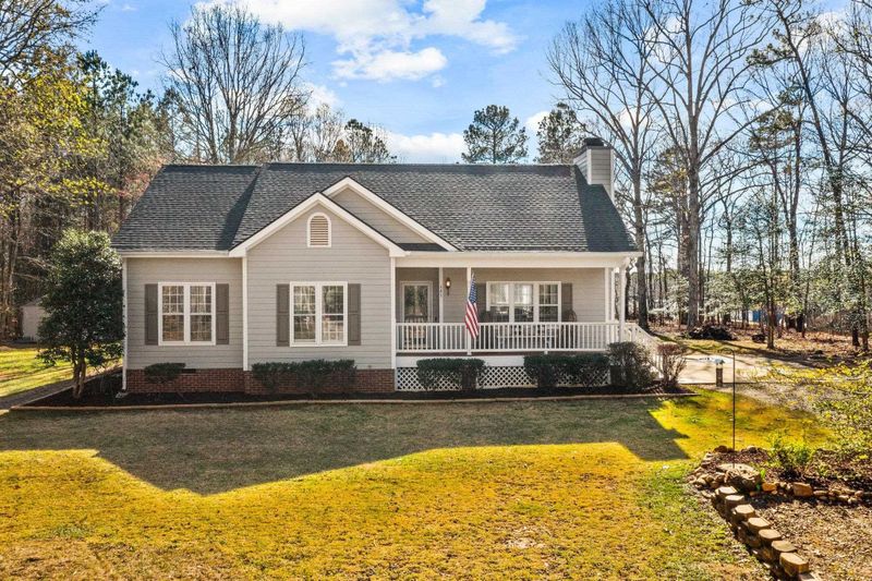 305 Shelby Ct, Archer Lodge, NC 27527