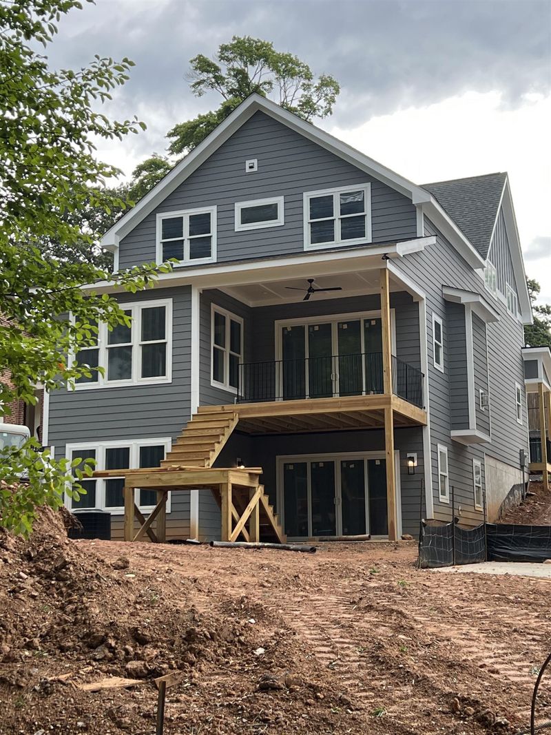 305 Shepherd St, Raleigh, NC 27607