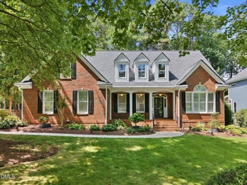 305 Southglen Dr, Cary, NC 27518