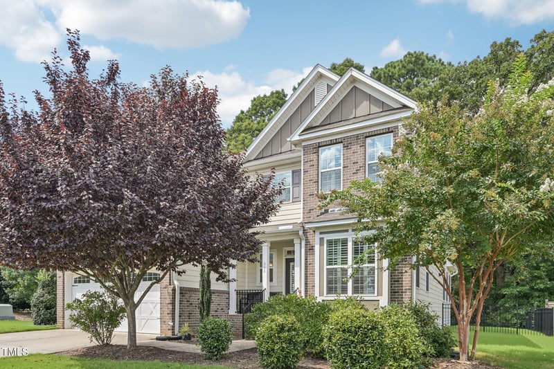 305 Springhurst Ln, Cary, NC 27511