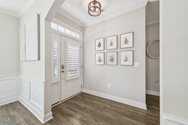 305 Springhurst Ln, Cary, NC 27511