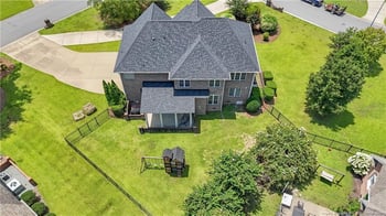 305 St Martins Pl, Fayetteville, NC 28311