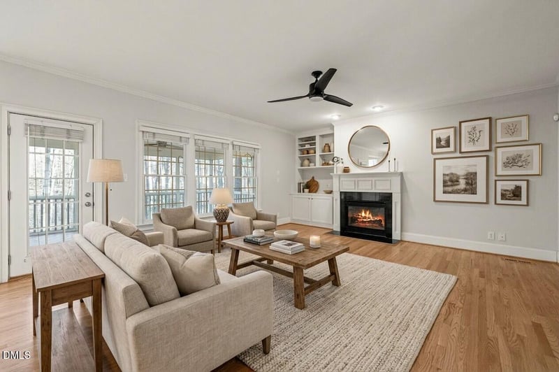 305 Sunset Grove Dr, Holly Springs, NC 27540
