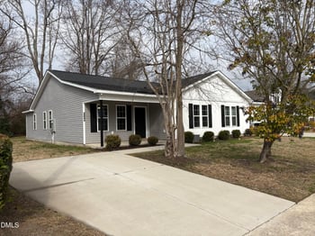 305 Sycamore St, Fremont, NC 27830