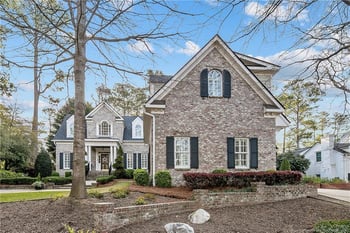 305 Sylvan Rd, Fayetteville, NC 28305