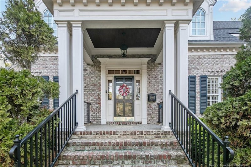 305 Sylvan Rd, Fayetteville, NC 28305