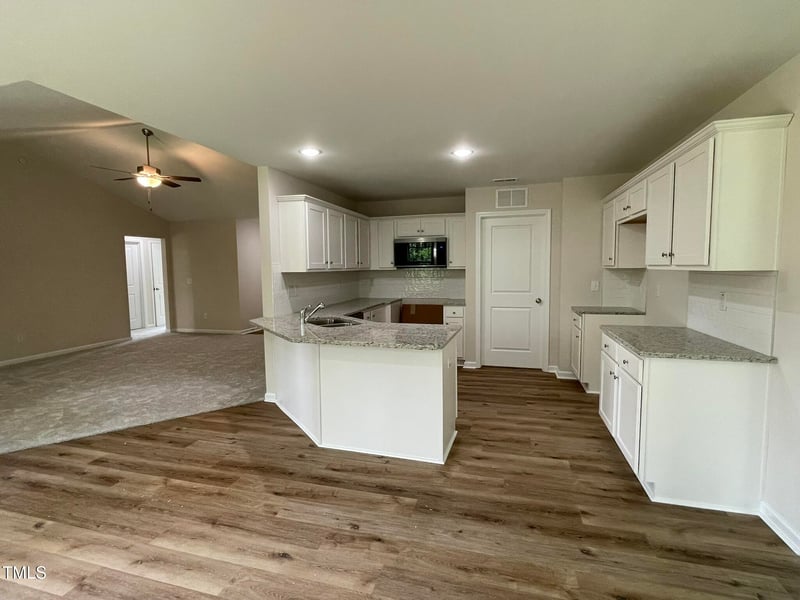 305 Touchdown Way, Benson, NC 27504