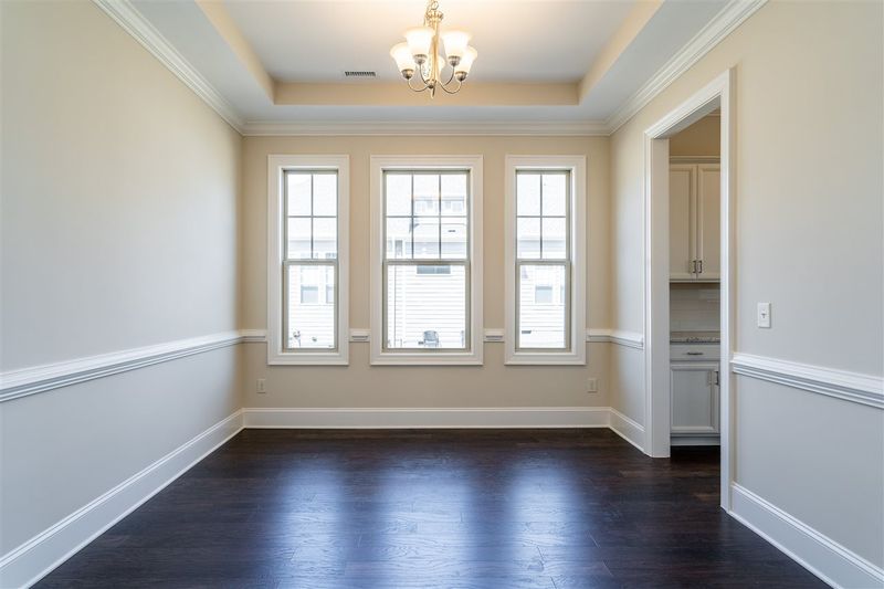 305 Victory Falls Dr, Apex, NC 27539