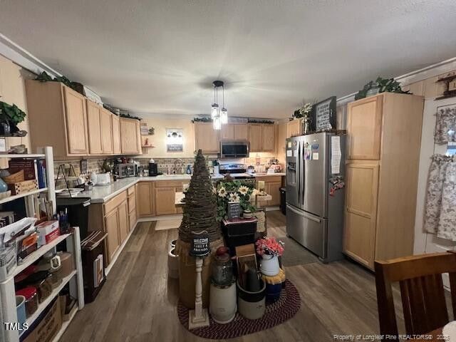 305 W K St, Erwin, NC 28339