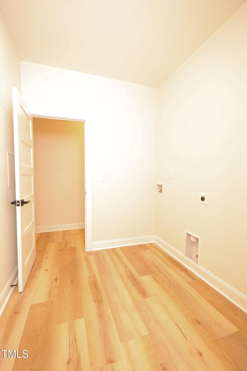 305 Waddell St, Selma, NC 27576