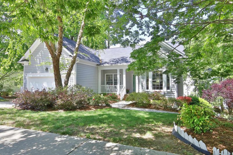 305 Wakehurst Dr, Cary, NC 27519