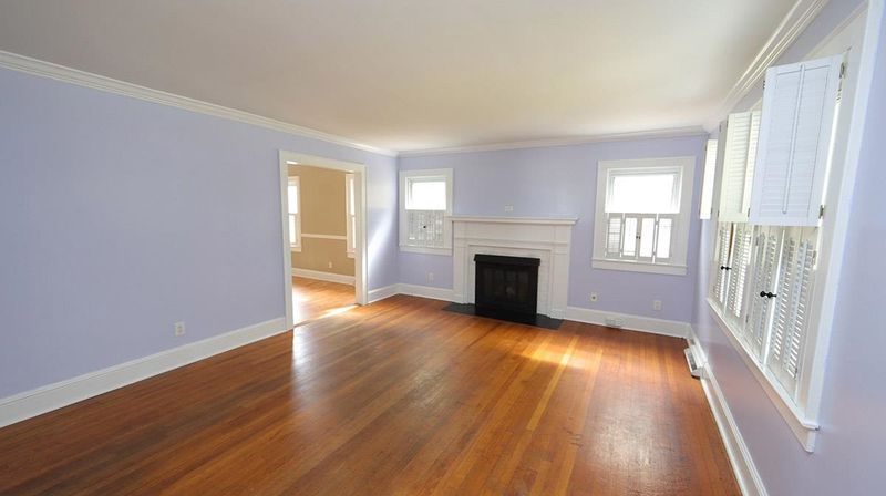 305 Ward St, Graham, NC 27253