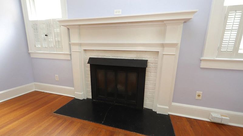 305 Ward St, Graham, NC 27253