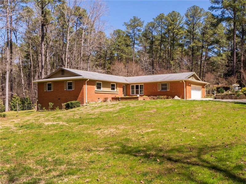 305 Warren Ct, Chapel Hill, NC 27516