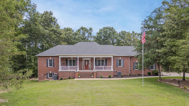 305 Watkins Farm Rd, Rolesville, NC 27571