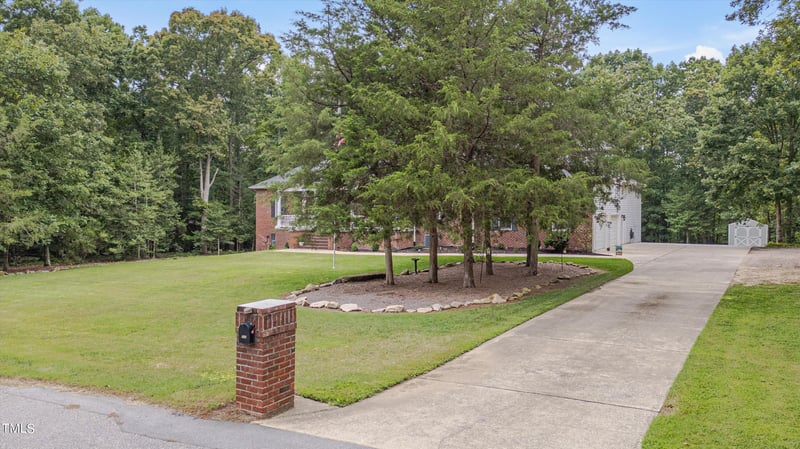 305 Watkins Farm Rd, Rolesville, NC 27571