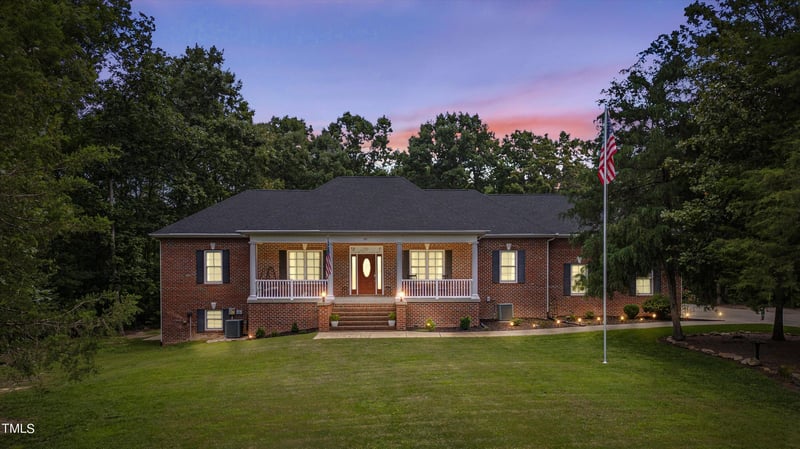 305 Watkins Farm Rd, Rolesville, NC 27571