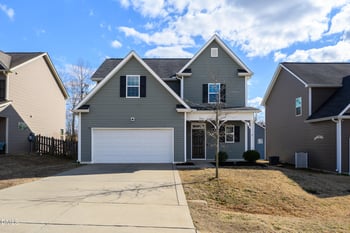 305 Webber Ln, Clayton, NC 27527