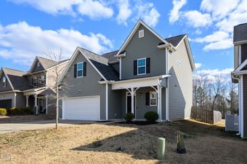 305 Webber Ln, Clayton, NC 27527